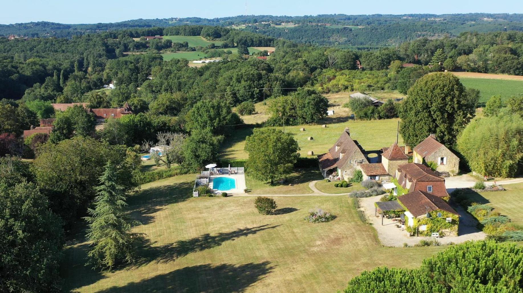 Le Clos-Lascazes maison d'Hôtes Le Buisson-de-Cadouin Exterior foto